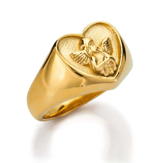 Romantisk Angelic Love Ring i 18K PVD-guldplätering med hjärta och ängel, designad för att symbolisera kärlek och elegans.