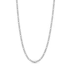 Fiona Figaro Necklace – silvrig figarokedja i rostfritt stål, 3 mm bred och 45 cm lång, med hållbar PVD-plätering för långvarig glans och vattentålighet.