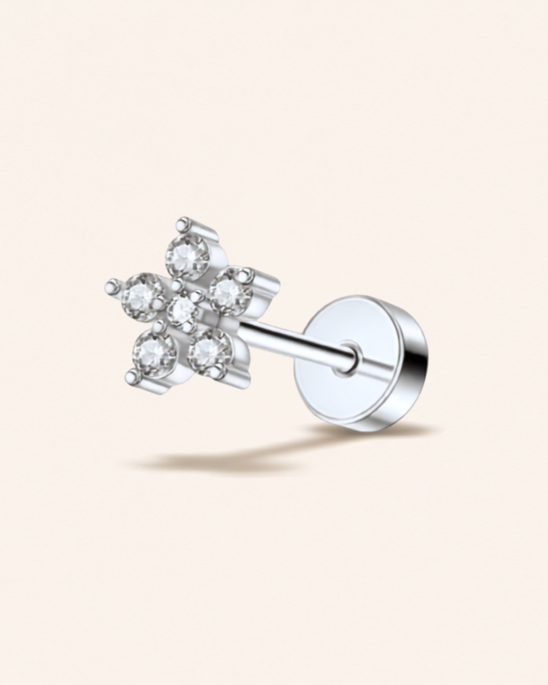 Flora Flower Stud Silver — Vattentåligt örhänge i silverpläterat stål | Alora Avenue