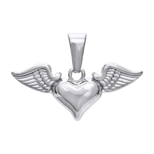 Heavenly Heart Pendant är ett vackert hängsmycke i silverfärg med en unik design av ett bevingat hjärta. Tillverkat av allergivänligt och vattentåligt rostfritt stål med sterling silver PVD-plätering, utstrålar det kärlek och elegans.