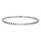 Primrose Belle Bracelet – silvrigt tennisarmband med cubic zirconia-stenar, 17 cm långt, tillverkat i rostfritt stål med PVD-plätering för hållbarhet.