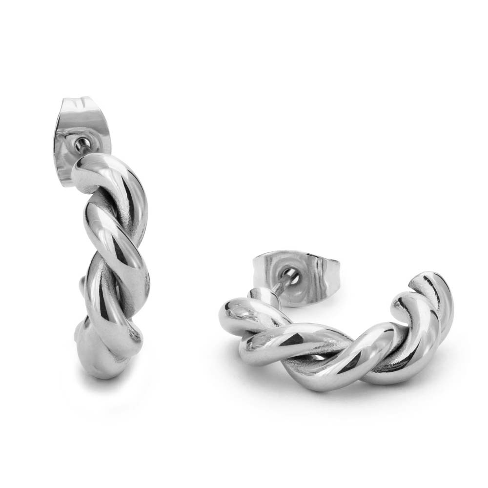 Tornado Edge Earrings - Eleganta, snurrade halvhoops i silver med hållbar PVD-plätering, modern design och sofistikerad stil.