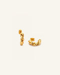 Tornado Ember Earrings — Vattentålig örhängen i guld | Alora Avenue