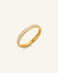 Twinkle Tara Ring — Vattentålig ring i guld med cubic zirconia | Alora Avenue